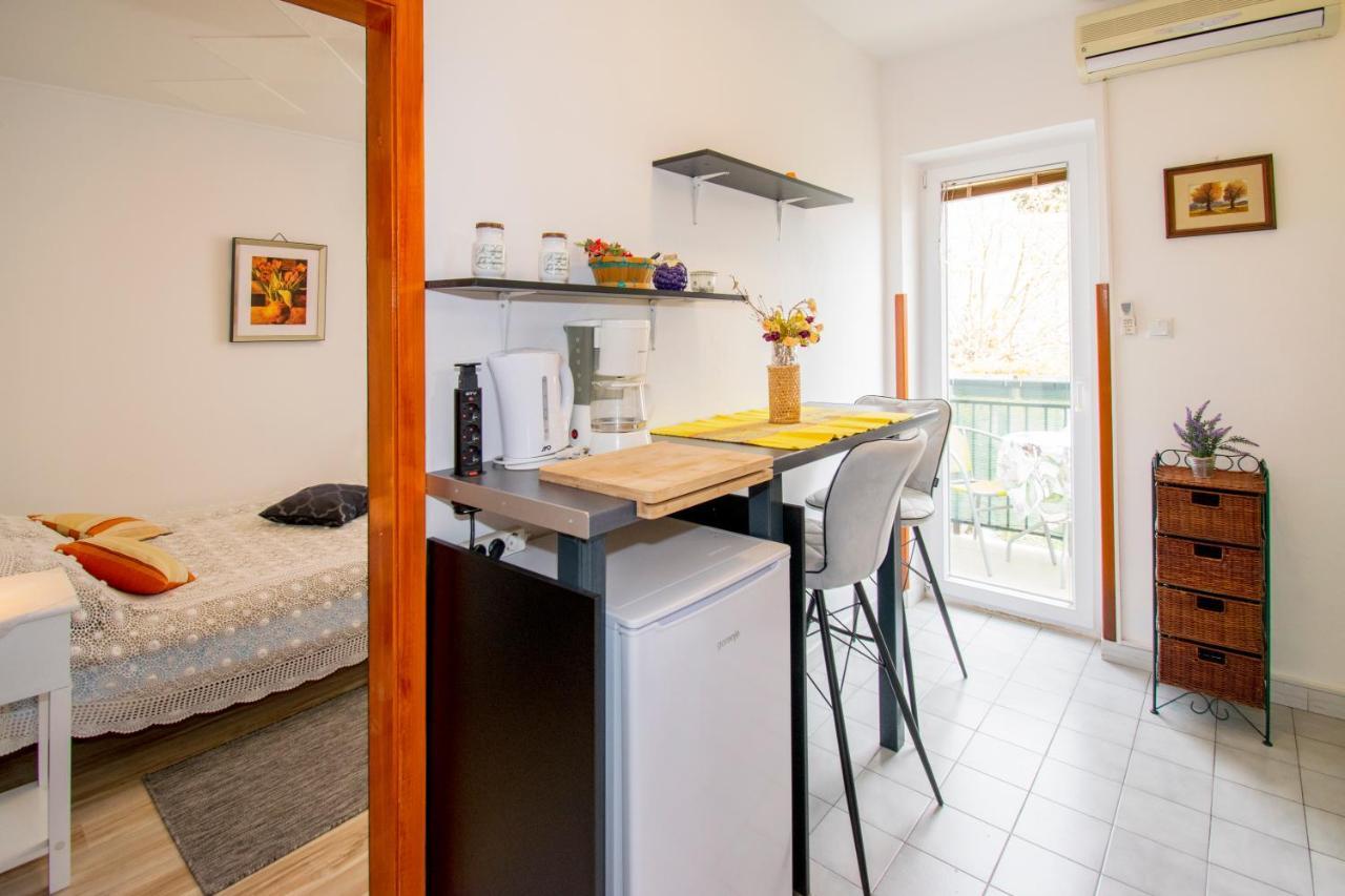 Studio Gabi, Premantura Apartment Exterior photo